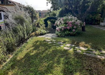 GIARDINO - Villa viale Acquedotto Romano, 49, Acqui Terme - foto 5