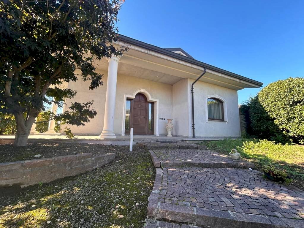 Villa via Don Rosso, 22, Rocca de' Baldi - foto 3