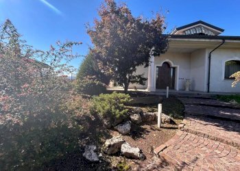 Villa via Don Rosso, 22, Rocca de' Baldi - foto 2