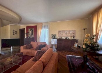 Villa via Don Rosso, 22, Rocca de' Baldi - foto 19