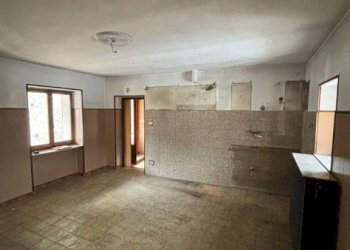 AMBIENTE - Apartment Frazione Calcinere Inferiore, 23A, Paesana - photo 12