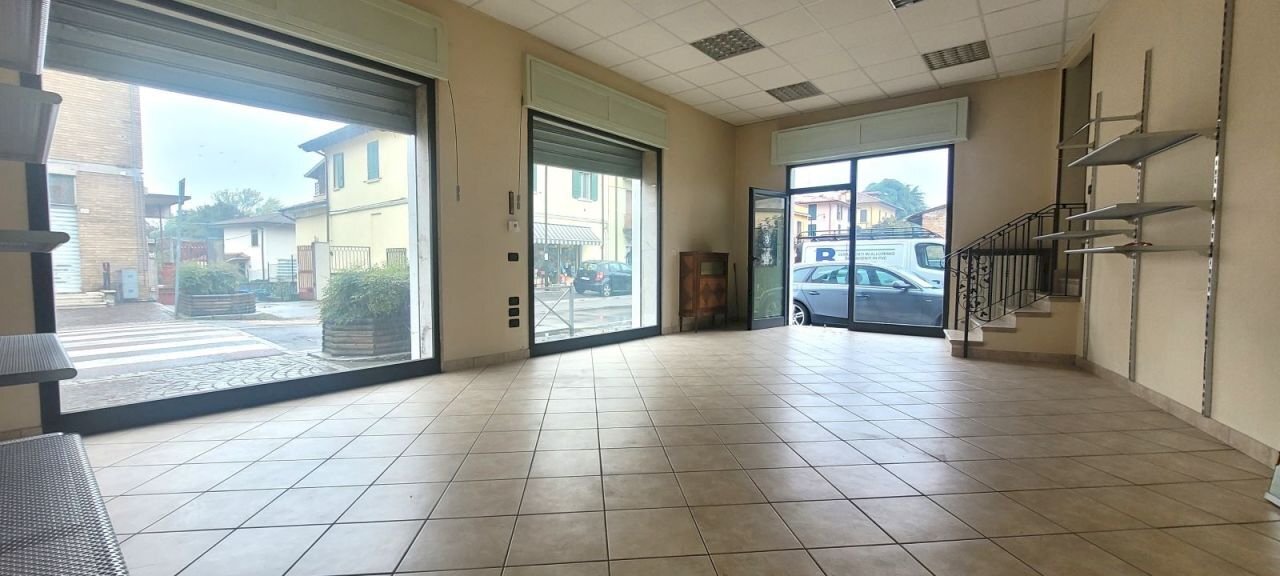 20241002_103312.jpg - Locale Commerciale Via Fornaci 23, Brescia - foto 1