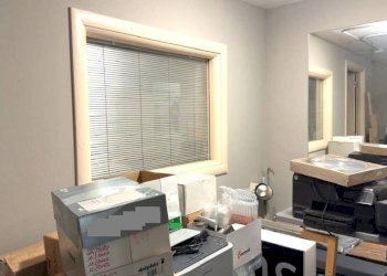 Interno - Negozio via Bonifacio Festaz, 70, Aosta - foto 8