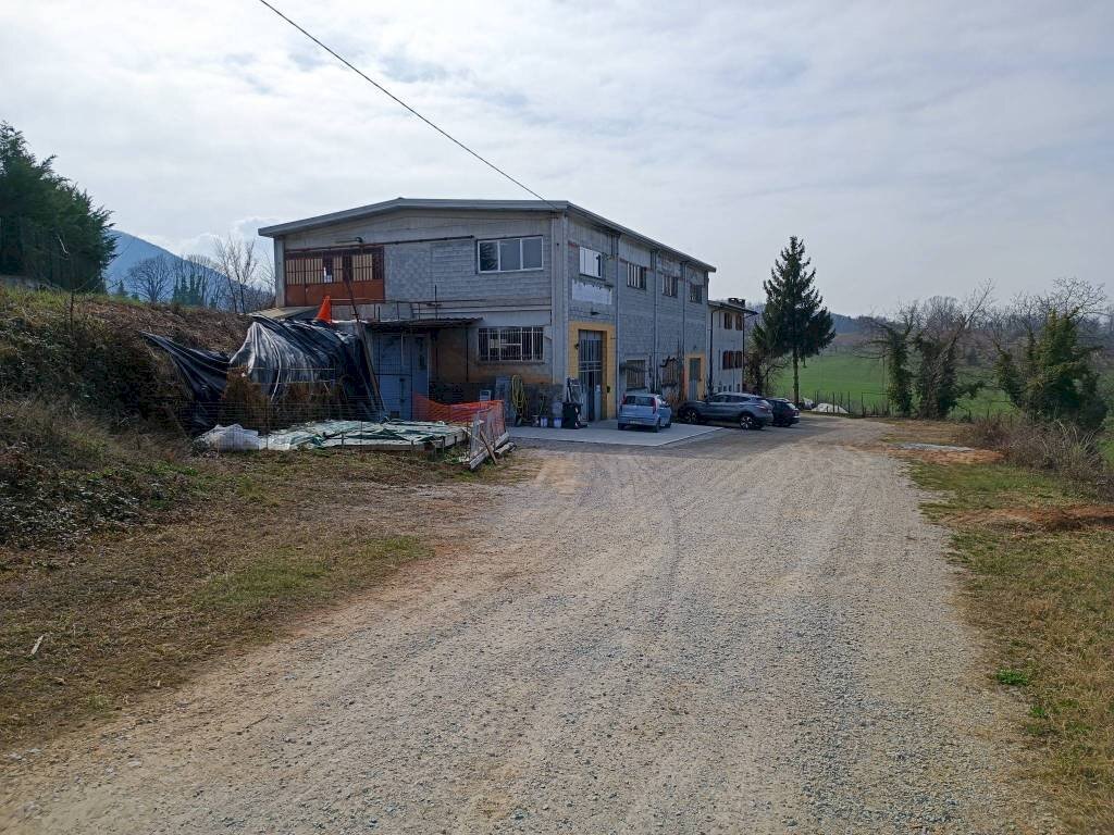 Terreno - Capannone strada Vicinale Le Strette, Villanova Mondovì - foto 2