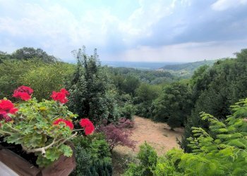 Vista - Negozio piazza Castello, 14, Cigliè - foto 4