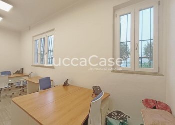 Office Lucca (neighborhood Pontetetto) - photo 5