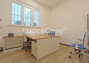 Office Lucca (neighborhood Pontetetto) - photo 7