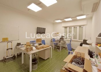 Office Lucca (neighborhood Pontetetto) - photo 11
