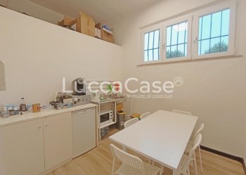 Office Lucca (neighborhood Pontetetto) - photo 12