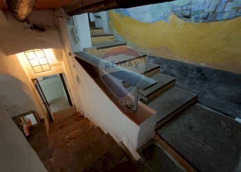 Locale Commerciale Via Basilio Puoti, Napoli (zona Montecalvario) - foto 7