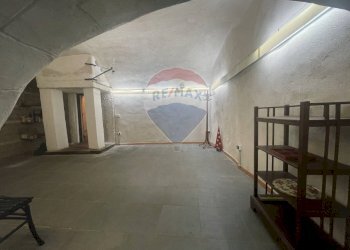 Locale Commerciale Via Basilio Puoti, Napoli (zona Montecalvario) - foto 15