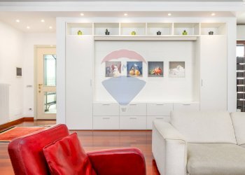 Attic via Clara Maffei, Bergamo - photo 2