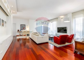 Attic via Clara Maffei, Bergamo - photo 3