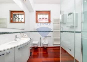 Attic via Clara Maffei, Bergamo - photo 15