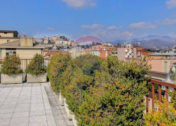 Attic via Clara Maffei, Bergamo - photo 20