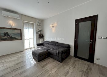 LIVING SU CUCINA 5.jpg - Appartamento Torino - foto 9