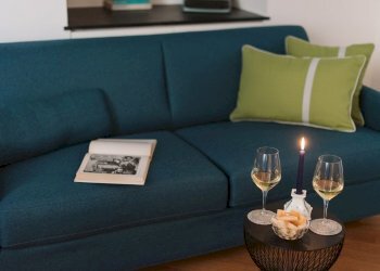 divano letto.jpeg - Appartamento Piazza Cinque Lampadi 19, Genova - foto 11