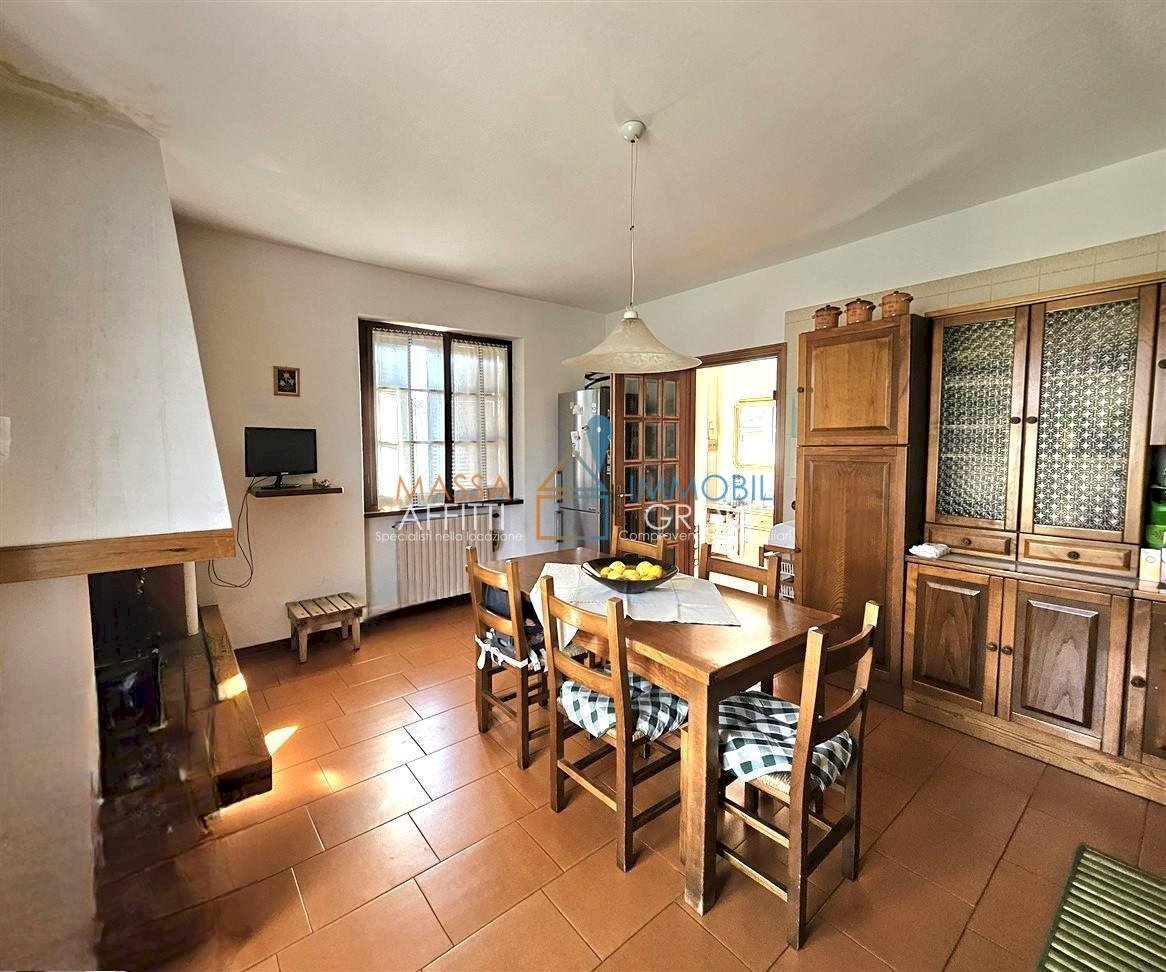 1288425-5cmof2611 (1).jpg - Appartamento Massa - foto 1