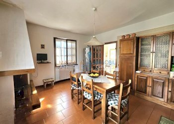 1288425-5cmof2611 (1).jpg - Appartamento Massa - foto 1