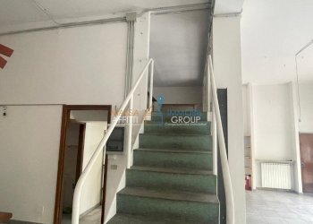 WhatsApp Image 2024-10-14 at 13.33.09 (7).jpeg - Commercial Premises Viale Stazione 15, Massa - photo 11