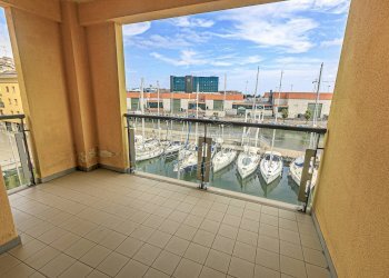 Appartamento Via Luigi Cibrario, Genova (zona Sestri Ponente) - foto 3