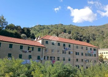 Three-room apartment Via fabbriche, Genova (neighborhood Voltri) - photo 1