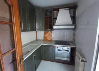 Three-room apartment Via fabbriche, Genova (neighborhood Voltri) - photo 10