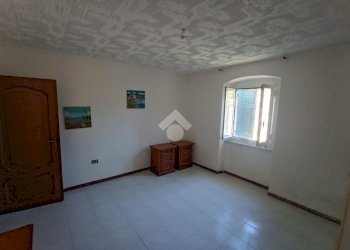 Three-room apartment Via fabbriche, Genova (neighborhood Voltri) - photo 13