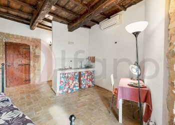 Stable - Palace Via Roma, Prossedi - photo 14