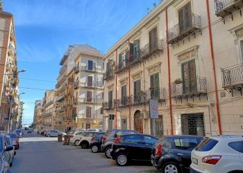 Appartamento Via Mariano Stabile, Palermo - foto 28