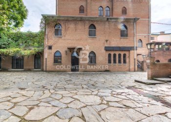 Stabile - Palazzo Piazza Carlo Bergonzi, Busseto - foto 5