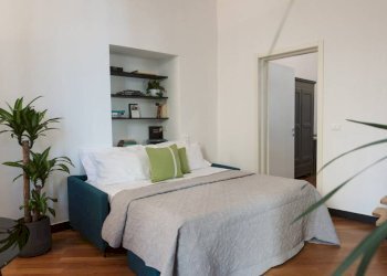 Camera da letto - Bilocale piazza 5 Lampadi, 19, Genova (zona Centro Storico) - foto 4