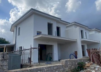 Facciata - Villa via Agnelleria, Carini - foto 1