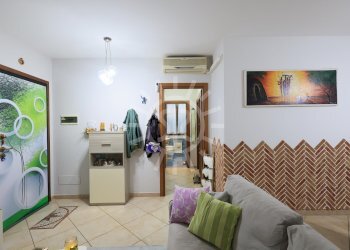 Four-room apartment Molinella - photo 6