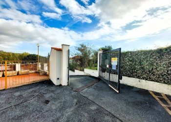 esterno (5).jpeg - Appartamento Via Diano San Pietro, Diano Castello - foto 12