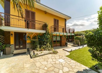 TNY07693.jpg - Villa Via Mario Greco 61, Buttigliera Alta - photo 23