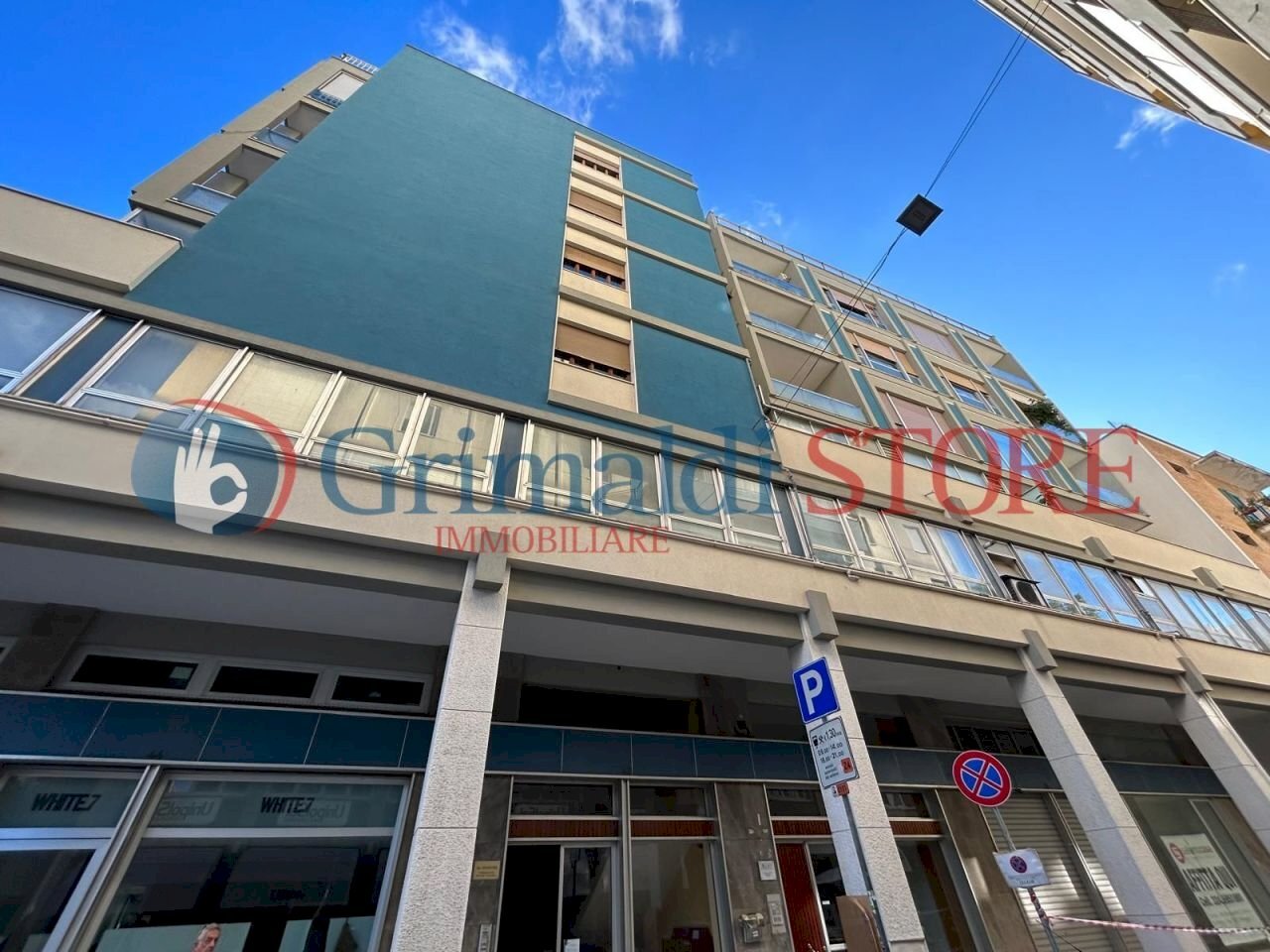 WhatsApp Image 2024-10-14 at 15.51.17-1_risultato. - Office Via 47 Reggimento Fanteria 42, Lecce - photo 1