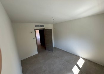 Trilocale via  chambery, Aosta - foto 6