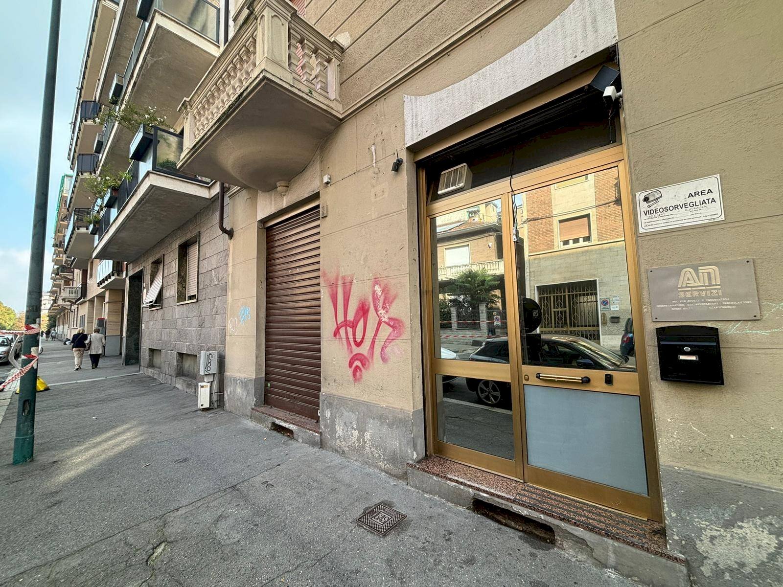 Commercial Activity Via Gianfrancesco Re, Torino - photo 1