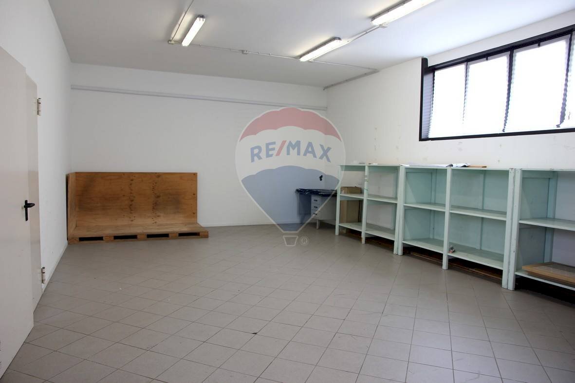 Warehouse Via Lombardia, Lurate Caccivio - photo 2