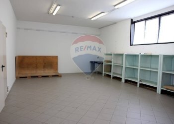 Magazzino Via Lombardia, Lurate Caccivio - foto 2