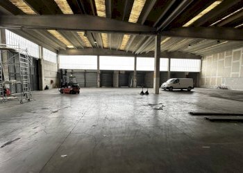 Interno non residenziale - Shed Autostrada dei Trafori, Alessandria - photo 11
