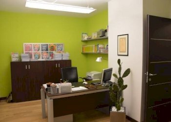 Stanza arredata - Ufficio via Statuto, Gallarate - foto 10