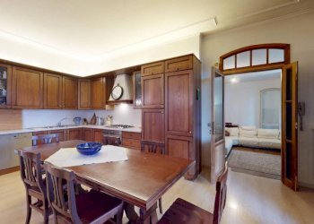 CUCINA - Villa via Ambrogio Colombo, 28, Gorla Minore - foto 24