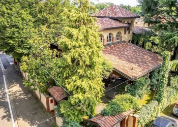 ESTERNI - Villa via Ambrogio Colombo, 28, Gorla Minore - foto 1