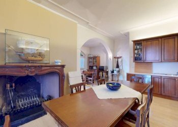 CUCINA - Villa via Ambrogio Colombo, 28, Gorla Minore - foto 17