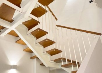 Scala interna - Four-room apartment Torino - photo 12