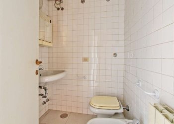 bagno 2 - Apartment via della Mendola, Roma - photo 16