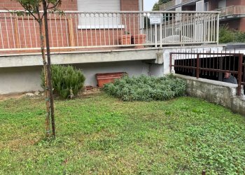 Trilocale via Thaon di Revel, Poirino - foto 1