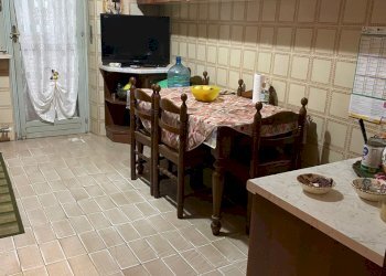 Trilocale via Thaon di Revel, Poirino - foto 5